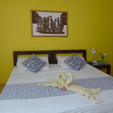 By The Bay, Jacana Bed & Breakfast Пуэрто-Принцеса Экстерьер фото
